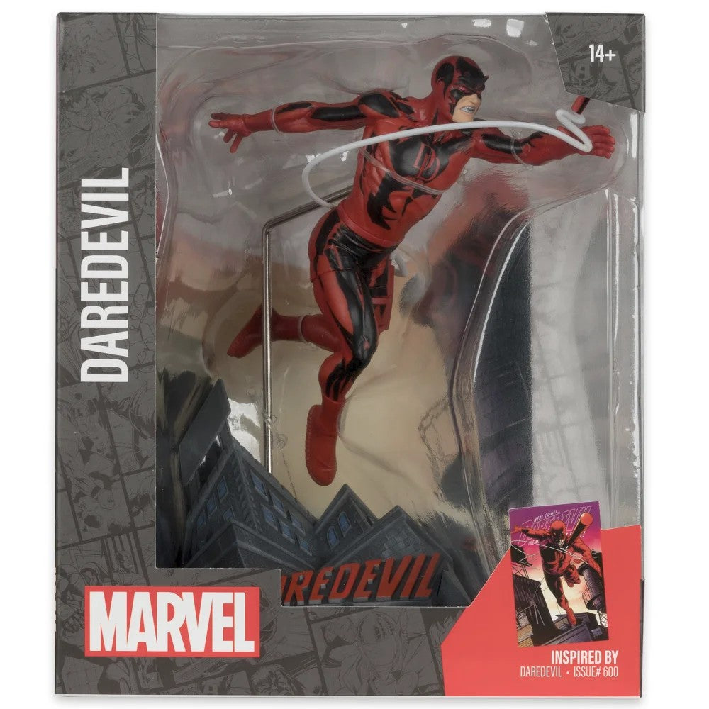 DAREDEVIL–MarvelCollectiblemitScene–Daredevil#600