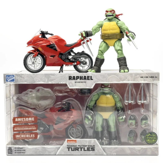 RAPHAELWITHMOTORCYCLE–TeenageMutantNinjaTurtles(TMNT)–BSTAXN–IDWComics